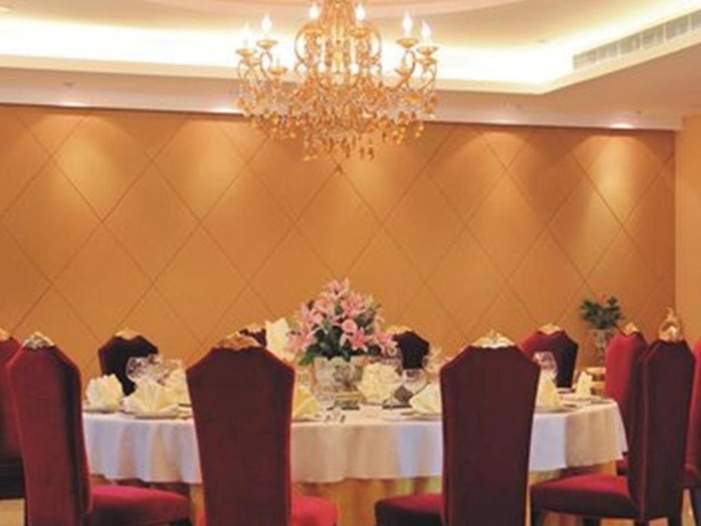 Dongguan Silver World Garden Hotel Esterno foto
